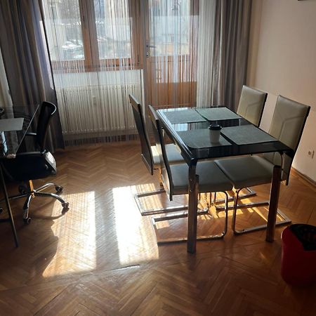 Romana 100 Sqm Deluxe Apartament Bucharest Luaran gambar
