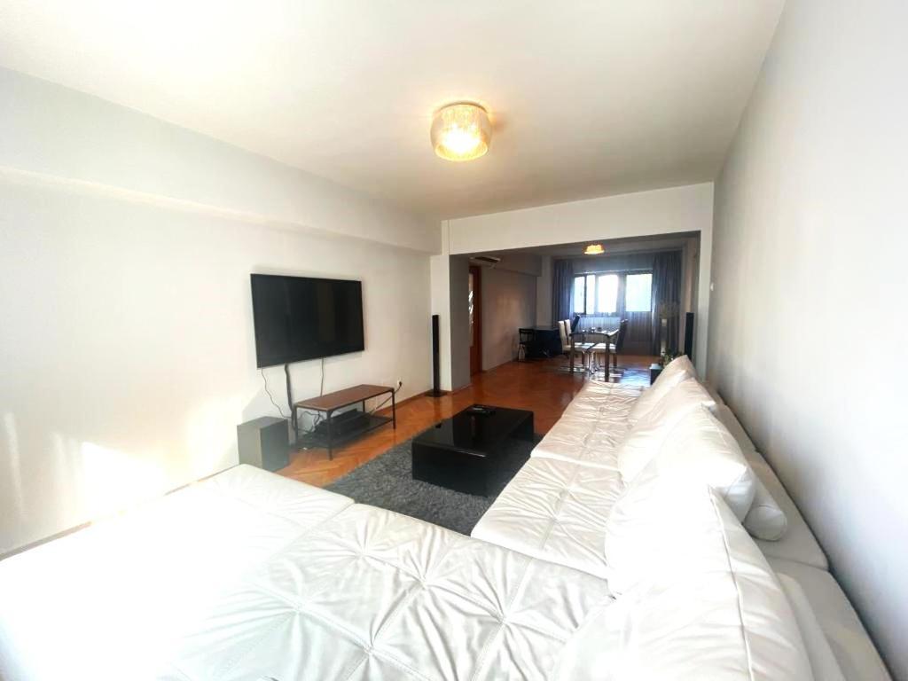 Romana 100 Sqm Deluxe Apartament Bucharest Luaran gambar